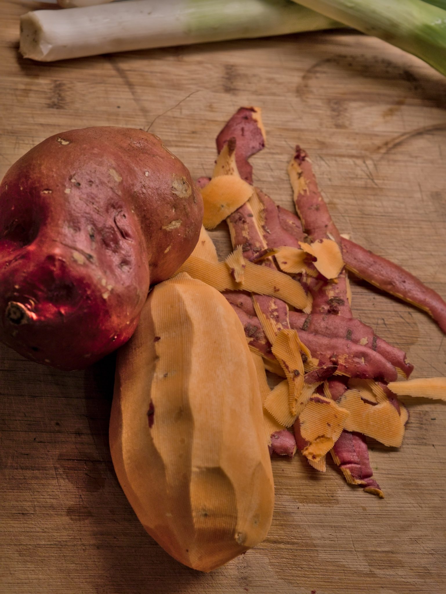 La patate en cours de pelage